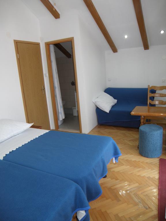 Apartman Kristina, Studio I Soba Primošten Exterior foto